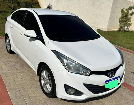 HYUNDAI HB20S 1.6 PREMIUM 16V FLEX 4P AUTOMÁTICO HYUNDAI HB20S 1.6 PREMIUM 16V FLEX 4P AUTOMÁTICO